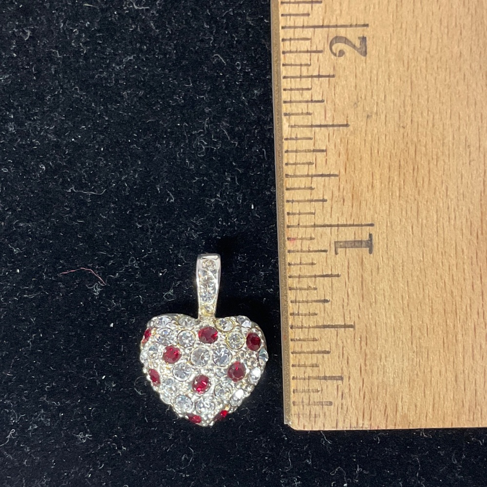 Rhinestone Heart Pendant - Picture 4 of 7